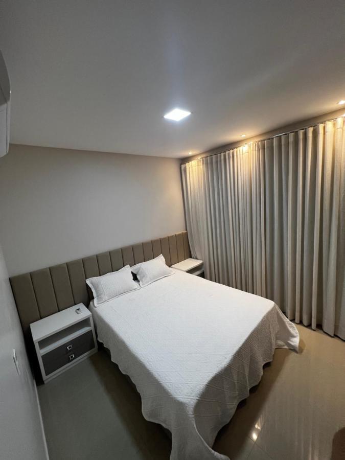 Inteiro Dois Quartos Proximo Ao Centro *